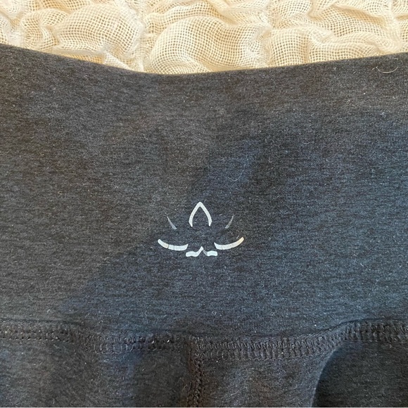 Beyond Yoga Spacedye Midi Jogger Pants High Waist Joggers Heather Black Small - Picture 7 of 9